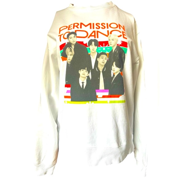 BTS Permission to Dance Sweatshirt - Picture 1 of 3